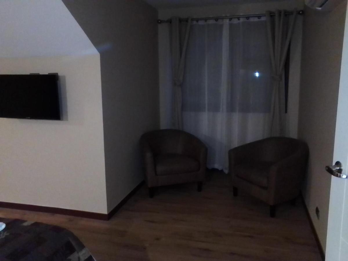 Gran Hotel Aysen Пуерто Айсен Екстериор снимка