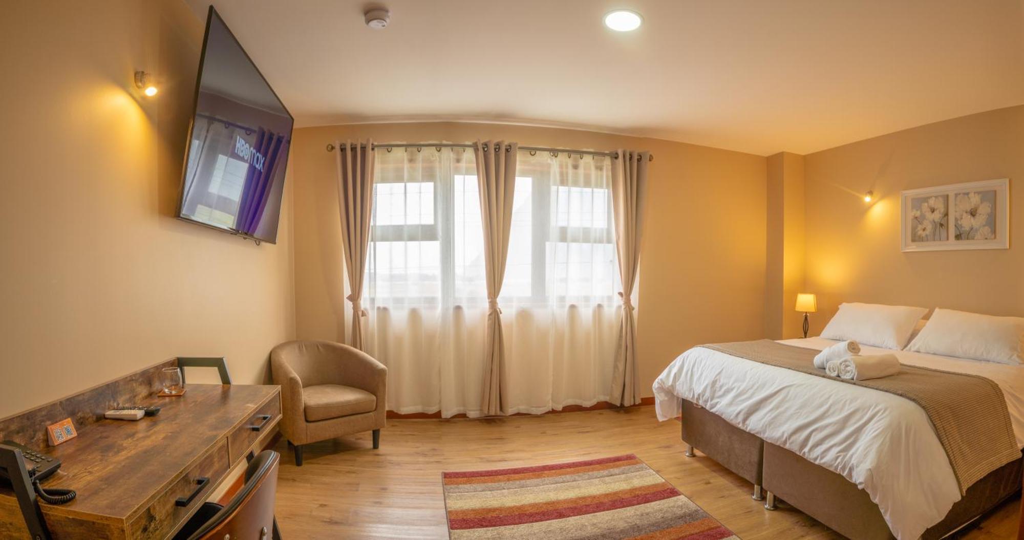 Gran Hotel Aysen Пуерто Айсен Екстериор снимка