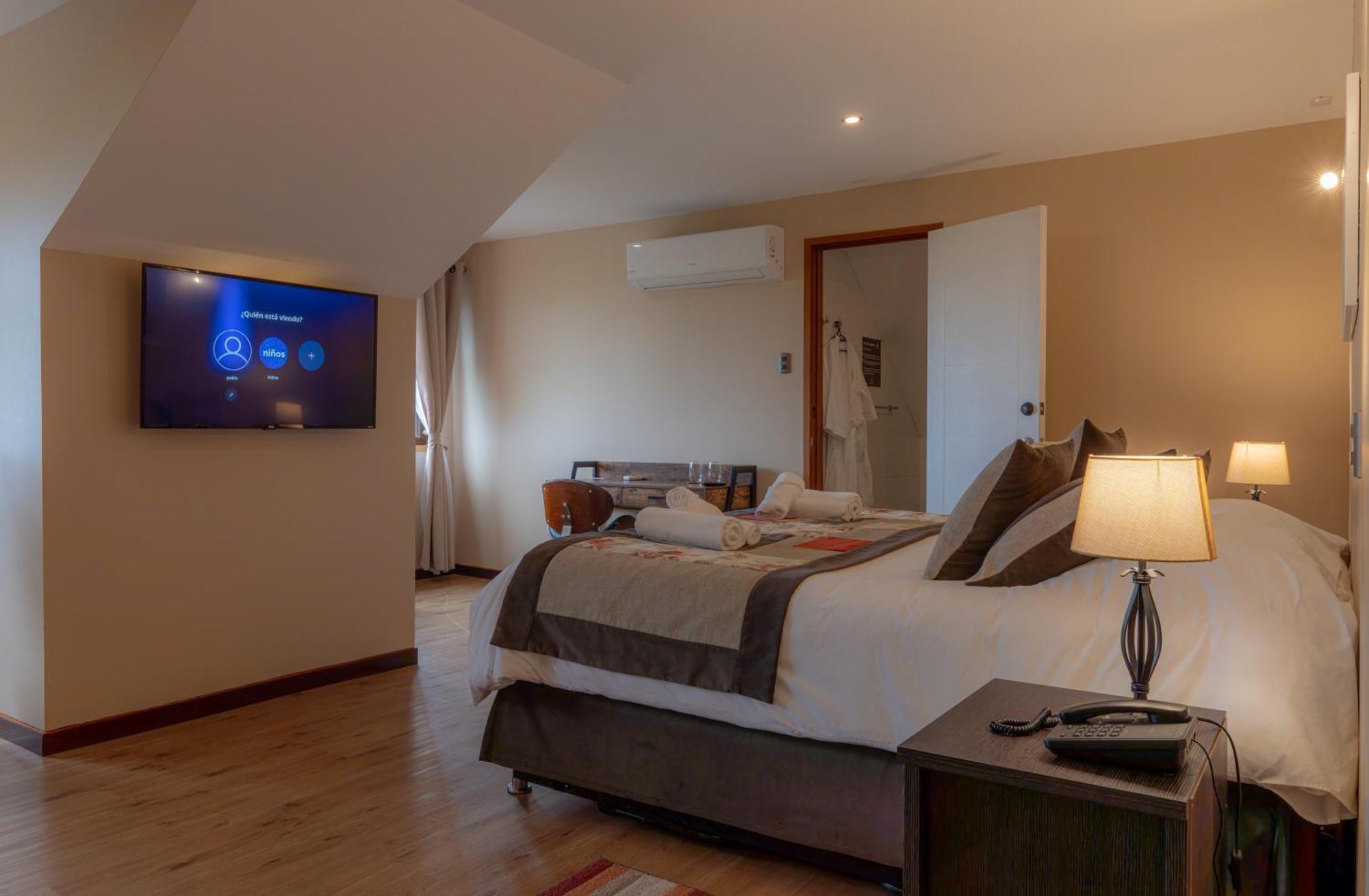 Gran Hotel Aysen Пуерто Айсен Екстериор снимка