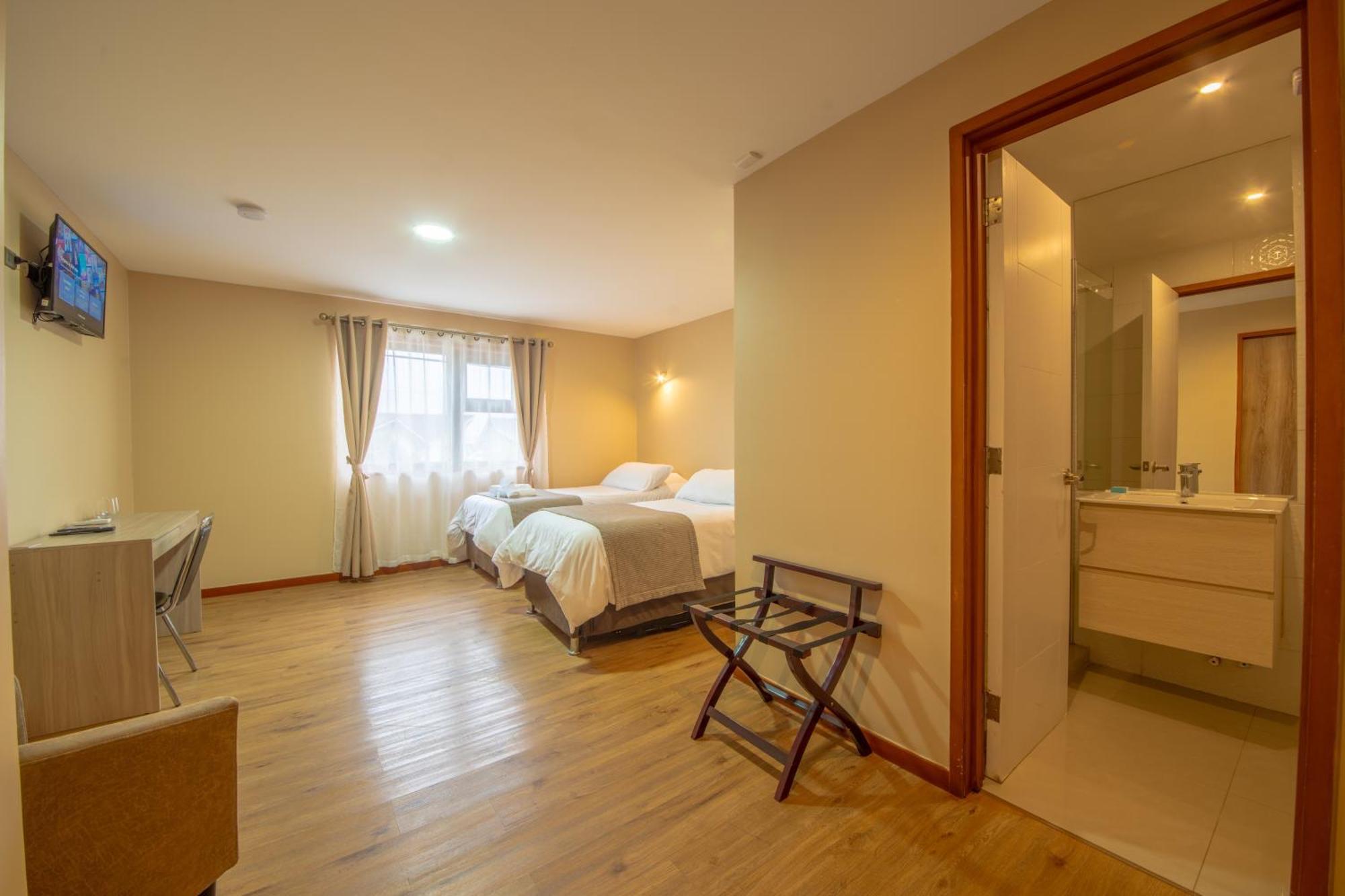 Gran Hotel Aysen Пуерто Айсен Екстериор снимка